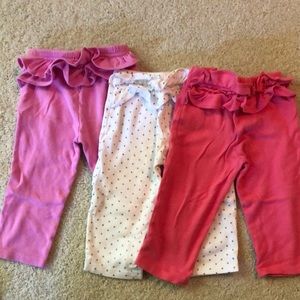 EUC set of 3 ruffle butt pants